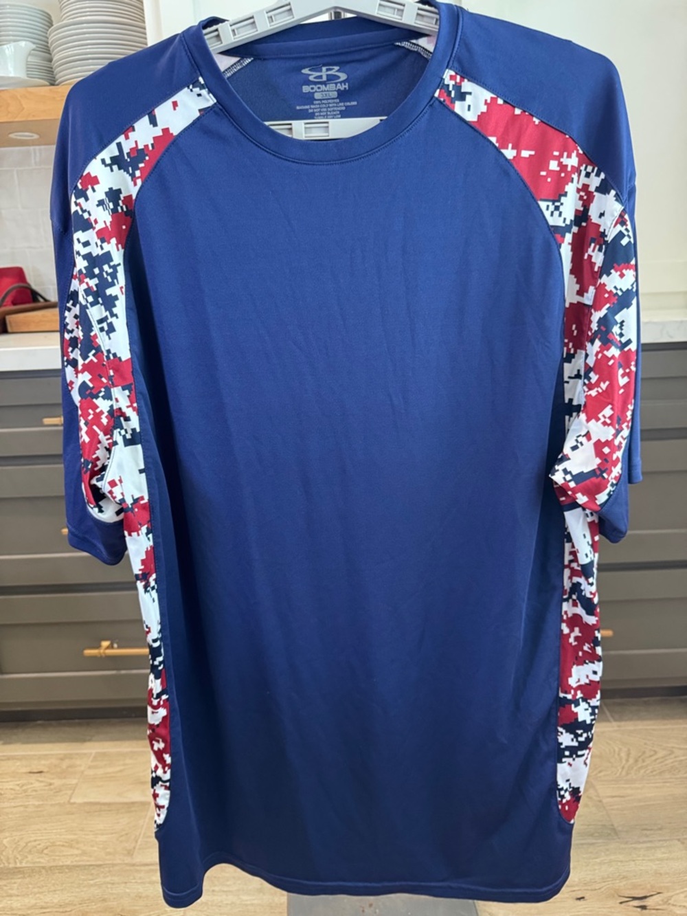 Boombah Men's Navy Short-Sleeve Athletic Tee with Red & White Camo Accents